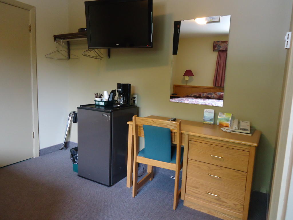 Lake-Vu Motel Kenora Zimmer foto